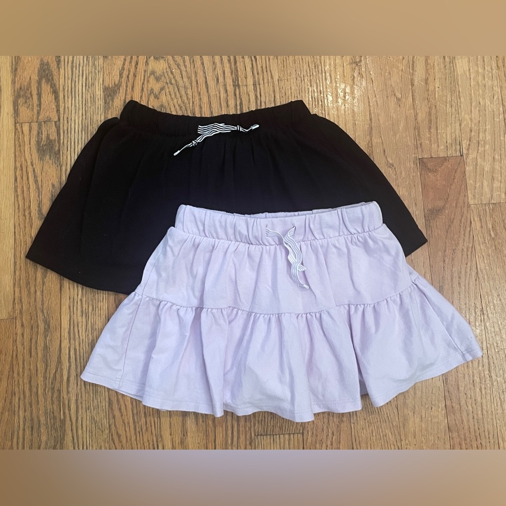 Cat & Jack Skorts Bundle XS (4/5) Black and Lavender